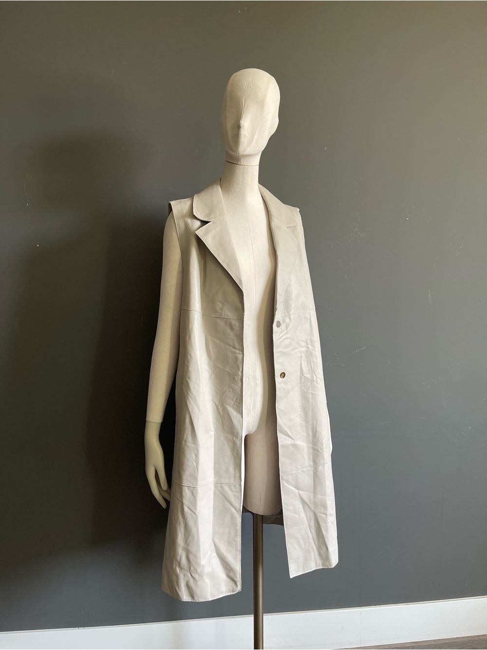 Laurèl Ivory Italian Genuine Leather Sleeveless Longline Trench Duster Vest 77